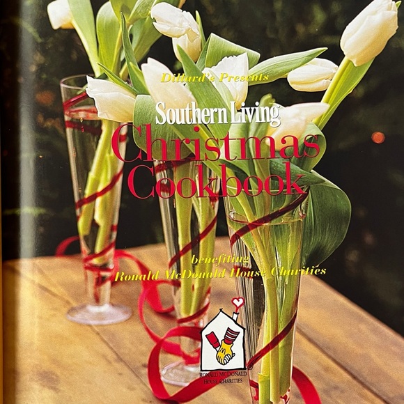 Southern Living Special Edition Christmas Cookbook - Picture 2 of 8